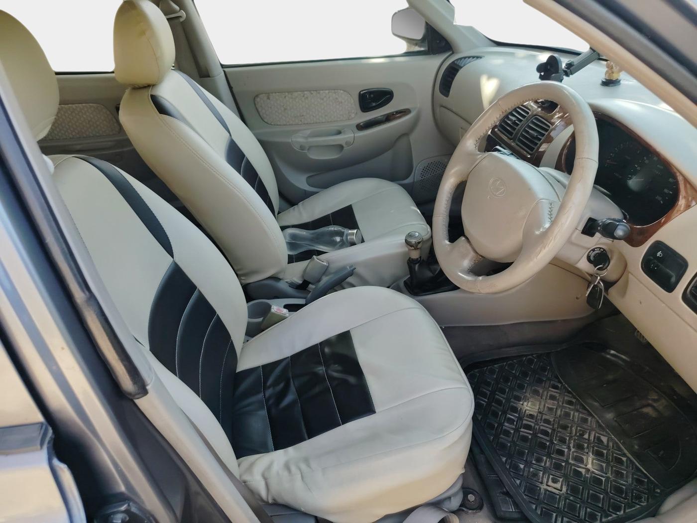 2010 Hyundai Accent EXECUTIVE, Petrol, Manual, 79,711 km, interior