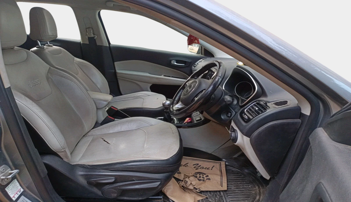 2018 Jeep Compass LIMITED 2.0 DIESEL, Diesel, Manual, 1,25,335 km, interior