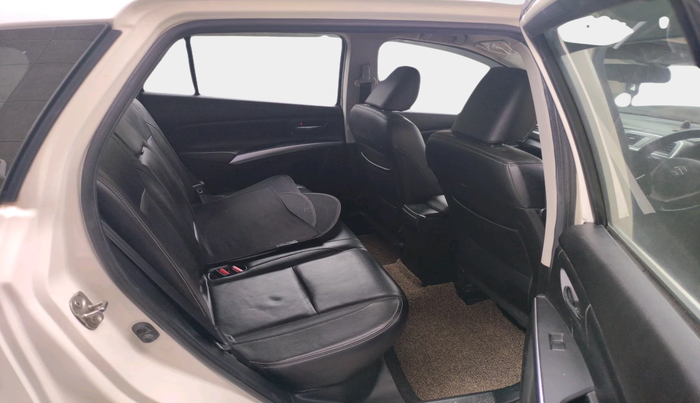 2017 Maruti S Cross ALPHA 1.3, Diesel, Manual, 1,15,369 km, interior