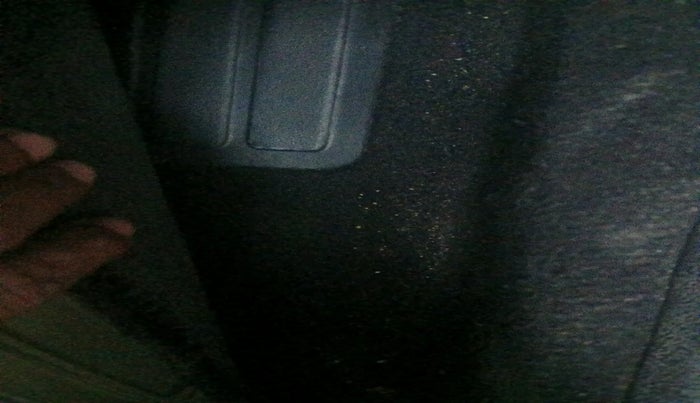 2017 Nissan Terrano XL (P), Petrol, Manual, 46,096 km, interior