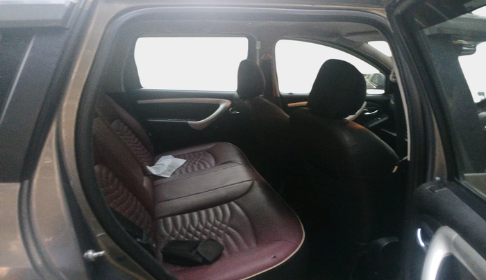 2017 Nissan Terrano XL (P), Petrol, Manual, 46,096 km, interior