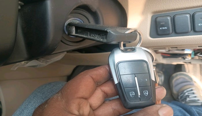 2024 Mahindra BOLERO NEO N 4, Diesel, Manual, 10,356 km, interior