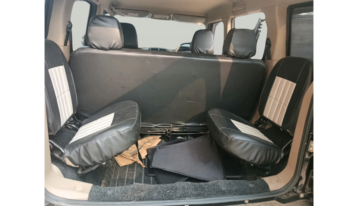 2024 Mahindra BOLERO NEO N 4, Diesel, Manual, 10,356 km, interior