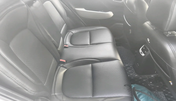 2022 Hyundai VENUE SX 1.5 CRDI, Diesel, Manual, 56,913 km, interior