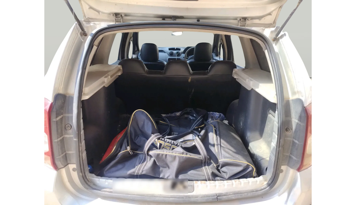 2015 Renault Duster 85 PS RXE DIESEL, Diesel, Manual, 2,00,825 km, exterior