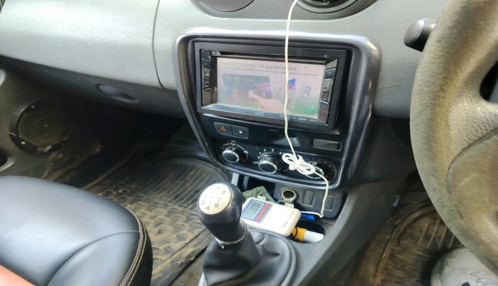 2015 Renault Duster 85 PS RXE DIESEL, Diesel, Manual, 2,00,825 km, interior