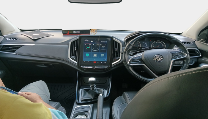 2019 MG HECTOR SMART HYBRID 1.5 PETROL, Petrol, Manual, 34,800 km, interior