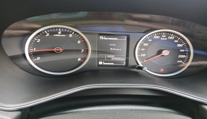 2019 MG HECTOR SMART HYBRID 1.5 PETROL, Petrol, Manual, 34,800 km, interior