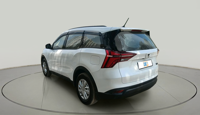 2024 Mahindra XUV700 MX D MT 5 STR, Diesel, Manual, 9,669 km, exterior