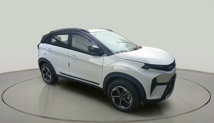 2025 Tata NEXON CREATIVE+ SUNROOF DCA 1.2 PETROL, Petrol, Automatic, 6,889 km, exterior