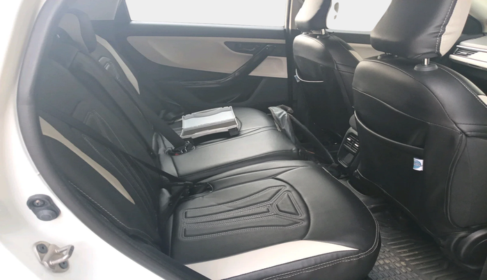 2025 Tata NEXON CREATIVE+ SUNROOF DCA 1.2 PETROL, Petrol, Automatic, 6,889 km, interior