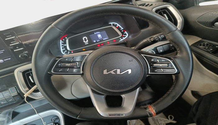 2021 KIA SONET HTX 1.0 IMT, Petrol, Manual, 30,685 km, interior