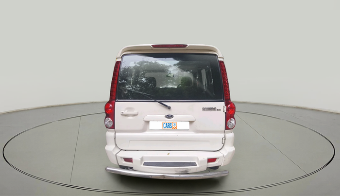 2011 Mahindra Scorpio SLE, Diesel, Manual, 1,22,071 km, exterior