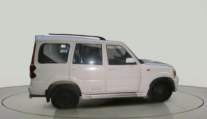 2011 Mahindra Scorpio SLE, Diesel, Manual, 1,22,071 km, exterior