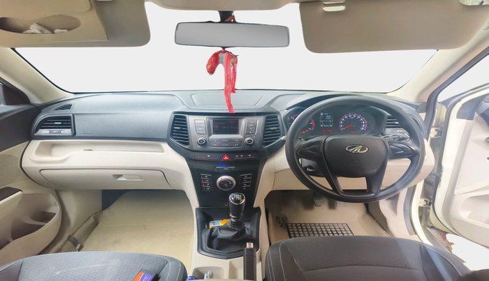 2019 Mahindra XUV300 W4 1.5 DIESEL, Diesel, Manual, 22,646 km, interior