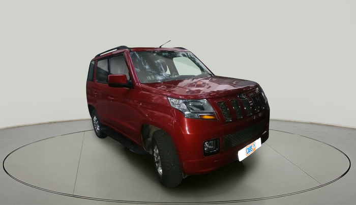 2018 Mahindra TUV300 T8 AMT, Diesel, Automatic, 49,716 km, exterior