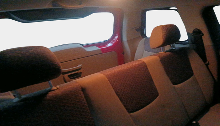 2018 Mahindra TUV300 T8 AMT, Diesel, Automatic, 49,716 km, interior