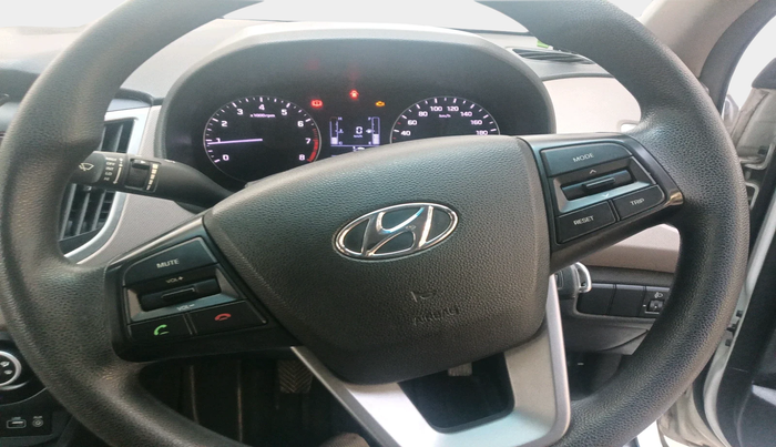 2017 Hyundai Creta E PLUS 1.6 PETROL, Petrol, Manual, 83,261 km, interior