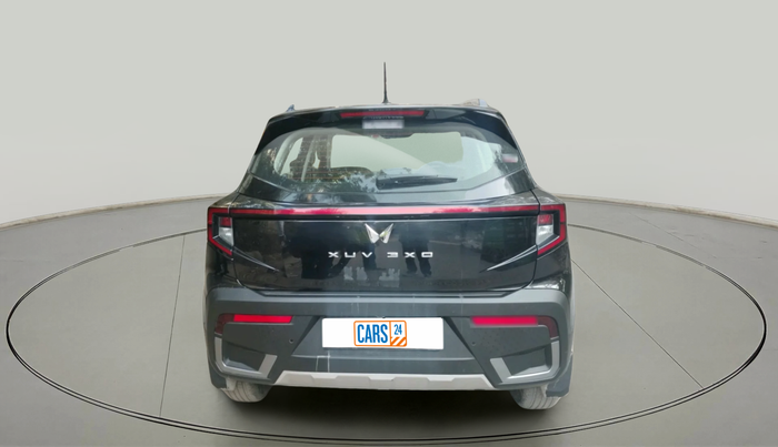 2025 Mahindra XUV 3XO AX5 1.2 L TCMPFi, Petrol, Manual, 4,604 km, exterior