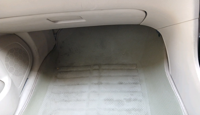 2019 Maruti Ciaz ALPHA  AT 1.5 SHVS PETROL, Petrol, Automatic, 85,987 km, interior