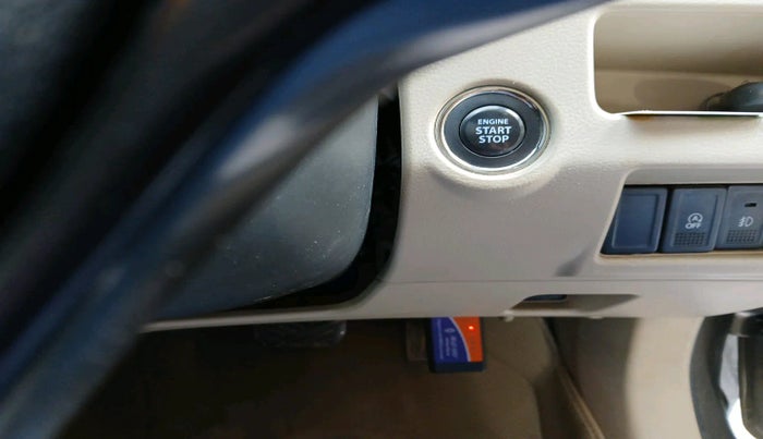 2019 Maruti Ciaz ALPHA  AT 1.5 SHVS PETROL, Petrol, Automatic, 85,987 km, interior