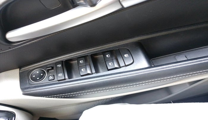 2023 KIA SONET HTX 1.0 DCT, Petrol, Automatic, 12,301 km, interior