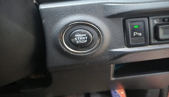 2017 Maruti Vitara Brezza ZDI PLUS, Diesel, Manual, 36,820 km, interior