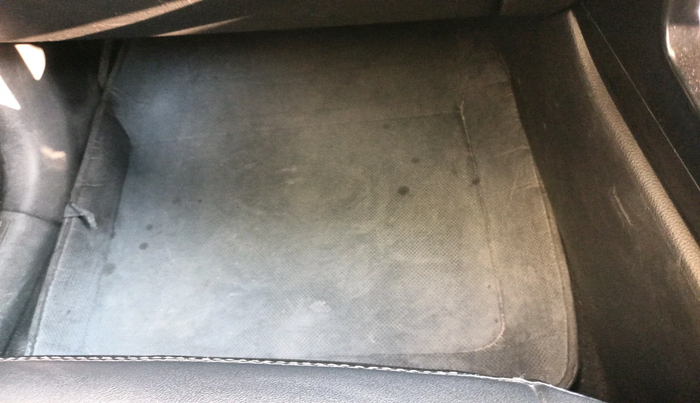 2020 KIA SELTOS HTK PLUS 1.5, Petrol, Manual, 1,06,961 km, interior