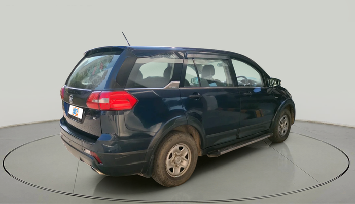 2018 Tata Hexa XE 4X2 7 STR, Diesel, Manual, 1,19,265 km, exterior