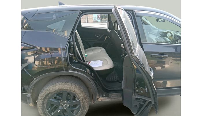 2022 Tata Harrier XTA PLUS 2.0L KRYOTEC DARK EDITION, Diesel, Automatic, 96,321 km, interior