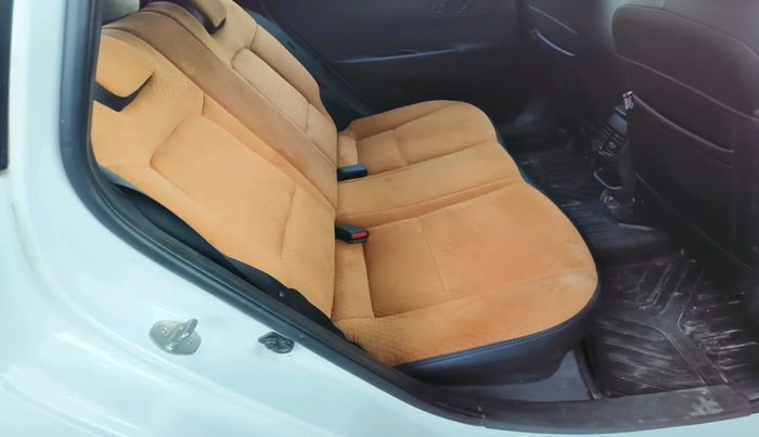 2022 Hyundai NEW I20 SPORTZ 1.2 AT, Petrol, Automatic, 13,763 km, interior