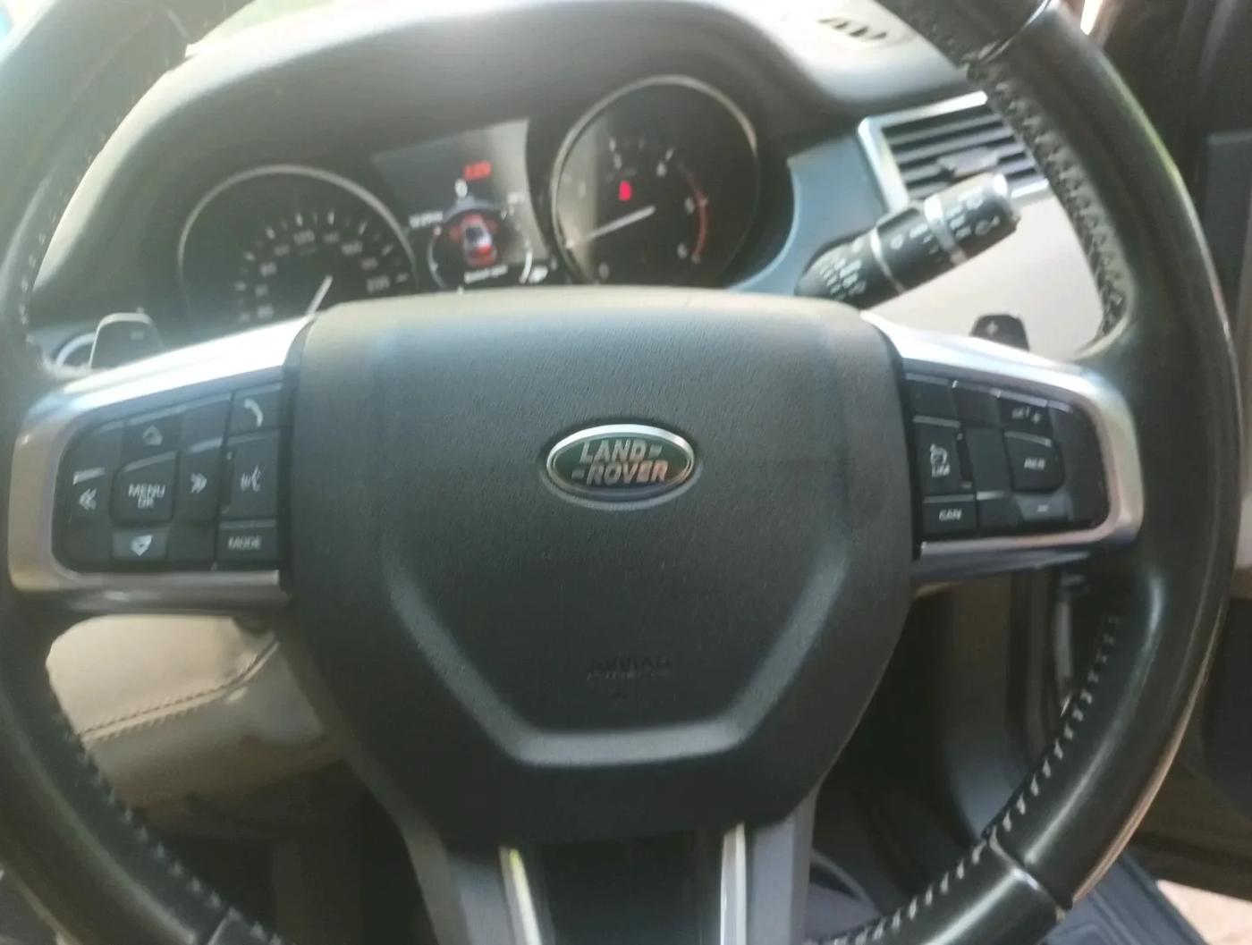 2018 Landrover DISCOVERY SPORT HSE, Diesel, Automatic, 1,10,000 km, interior