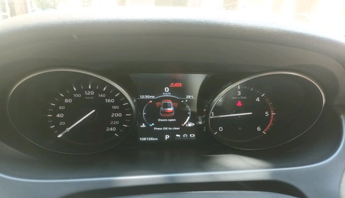 2018 Landrover DISCOVERY SPORT HSE, Diesel, Automatic, 1,08,126 km, interior