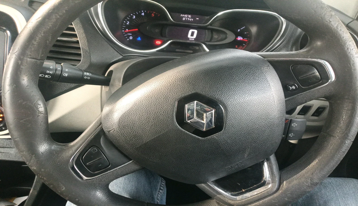 2017 Renault Captur RXL DIESEL, Diesel, Manual, 1,44,976 km, interior