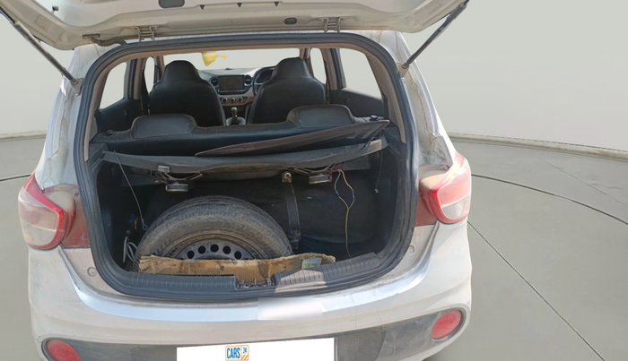 2017 Hyundai Grand i10 MAGNA 1.2 KAPPA VTVT, Petrol, Manual, 1,28,125 km, exterior