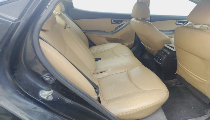 2014 Hyundai New Elantra 1.8 SX MT VTVT, Petrol, Manual, 1,23,930 km, interior