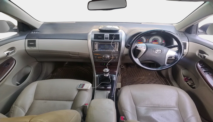 2012 Toyota Corolla Altis G PETROL, Petrol, Manual, 1,21,948 km, interior