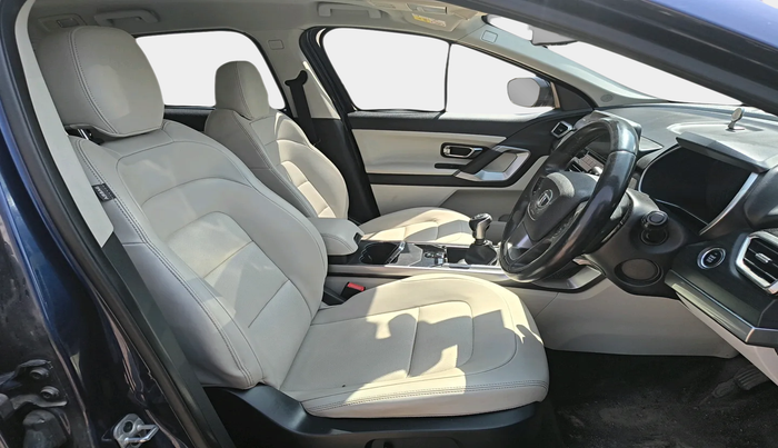 2021 Tata Safari XZ PLUS, Diesel, Manual, 64,053 km, interior