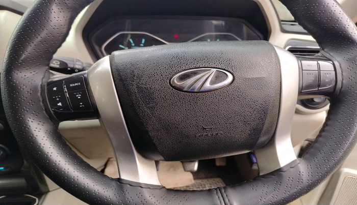 2019 Mahindra Scorpio S11 2WD, Diesel, Manual, 2,16,761 km, interior