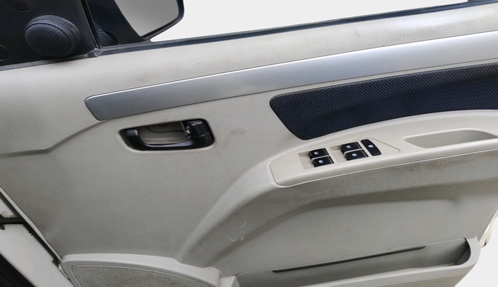 2019 Mahindra Scorpio S11 2WD, Diesel, Manual, 2,16,761 km, interior