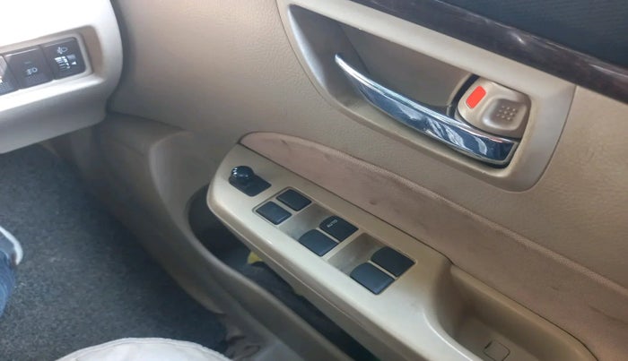 2013 Maruti Swift Dzire VXI, Petrol, Manual, 1,11,354 km, interior
