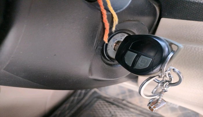 2014 Maruti Swift Dzire VXI, Petrol, Manual, 1,42,999 km, interior