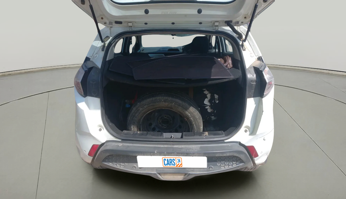 2019 Tata NEXON XM PETROL, Petrol, Manual, 6,11,148 km, exterior