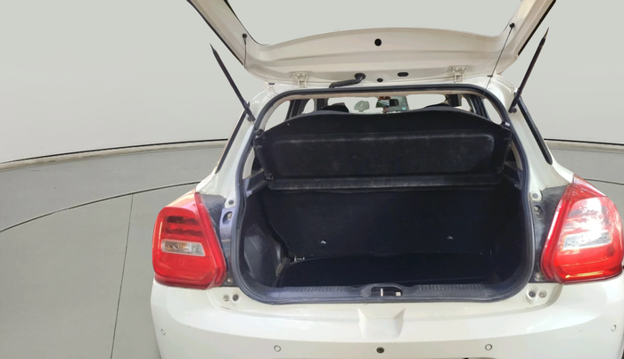 2022 Maruti Swift LXI, Petrol, Manual, 39,228 km, exterior