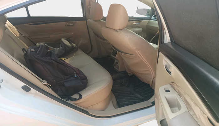 2017 Maruti Ciaz DELTA DIESEL 1.3, Diesel, Manual, 76,157 km, interior