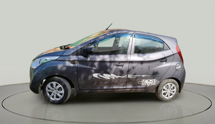 2017 Hyundai Eon MAGNA +, Petrol, Manual, 28,633 km, exterior