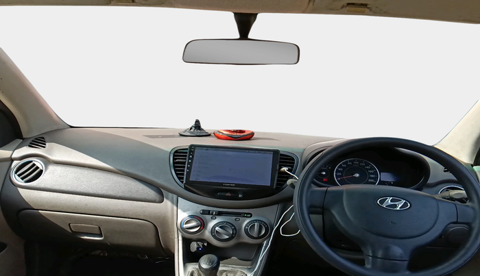 2011 Hyundai i10 MAGNA 1.2, Petrol, Manual, 59,877 km, interior