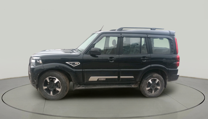 2024 Mahindra SCORPIO CLASSIC S11 7STR, Diesel, Manual, 87,773 km, exterior