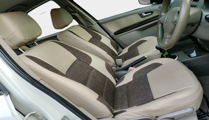 2010 Maruti SX4 ZXI, Petrol, Manual, 1,26,208 km, interior