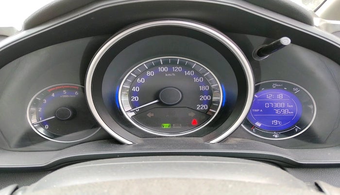 2017 Honda WR-V 1.5L I-DTEC VX MT, Diesel, Manual, 73,881 km, interior